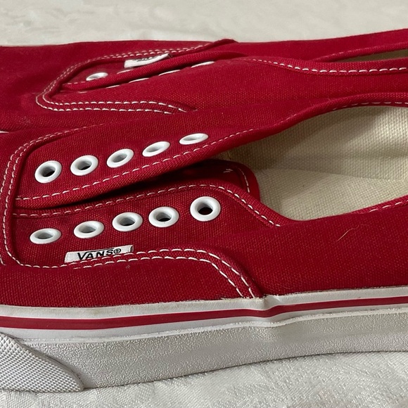 New Without Tags VANS Skate Authentic Shoes red M 9 W 10.5 - Picture 3 of 8
